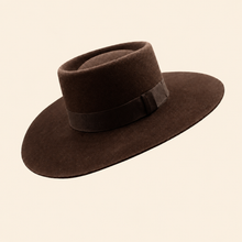 La Nutria Lee Van Cleef Black
